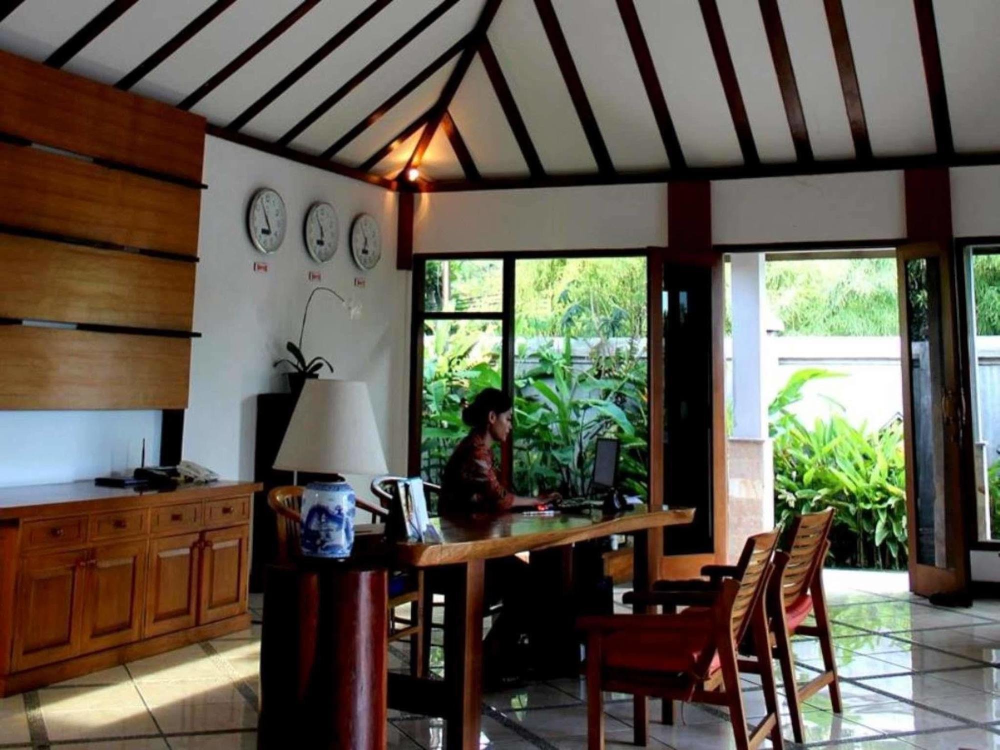 Lombok Beach Villa Мангсит Экстерьер фото